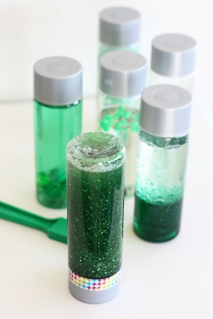 St Patricks Day Science Discovery Bottles for toddler, preschool, and kindergarten science