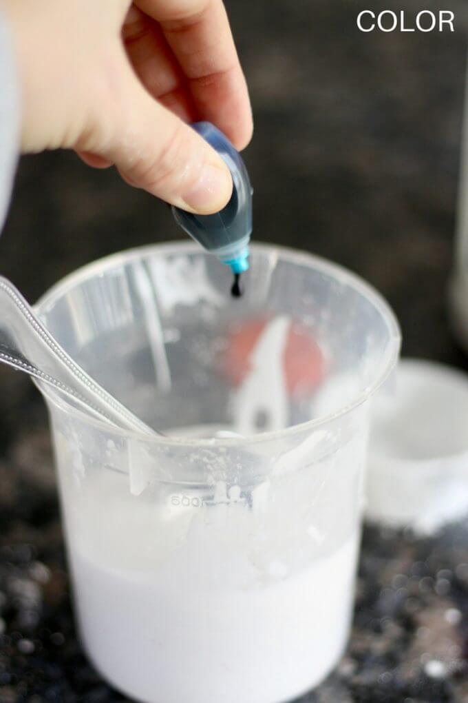 Adding color to cornstarch slime with glue