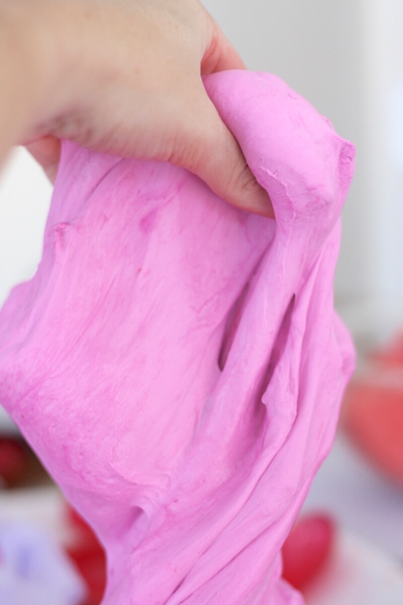 Make Pink Valentines Day Fluffy Slime Recipe Thats Thick and Stretchy
