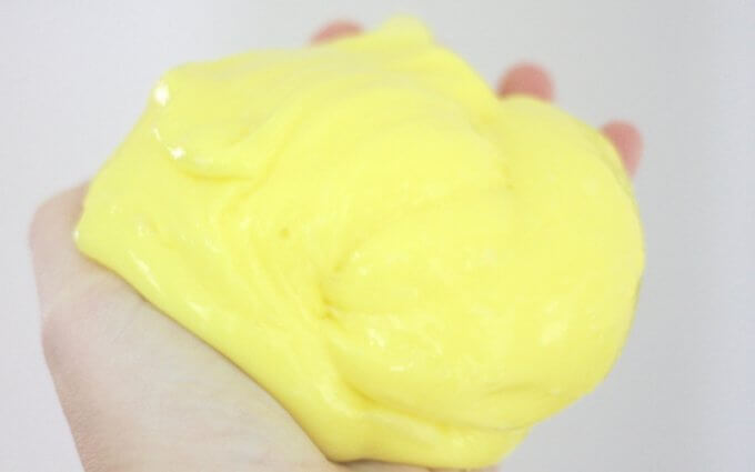 soft, thick butter slime recipe that uses cornstarch