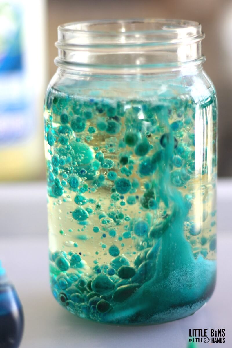 Homemade lava lamp and chemistry activity for Earth Day theme science