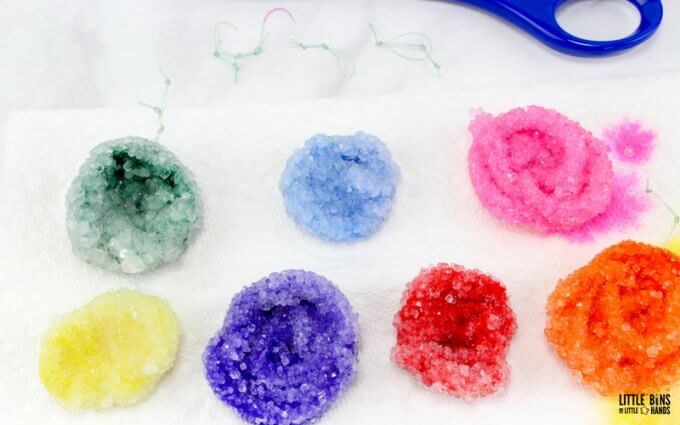 borax crystals drying on paper towels for learning how to grow borax crystals fast