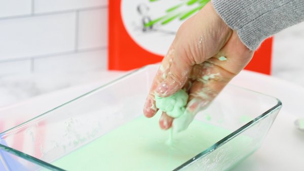 Oobleck being shown as a solid