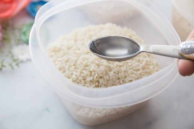 add vinegar to 1 cup of rice