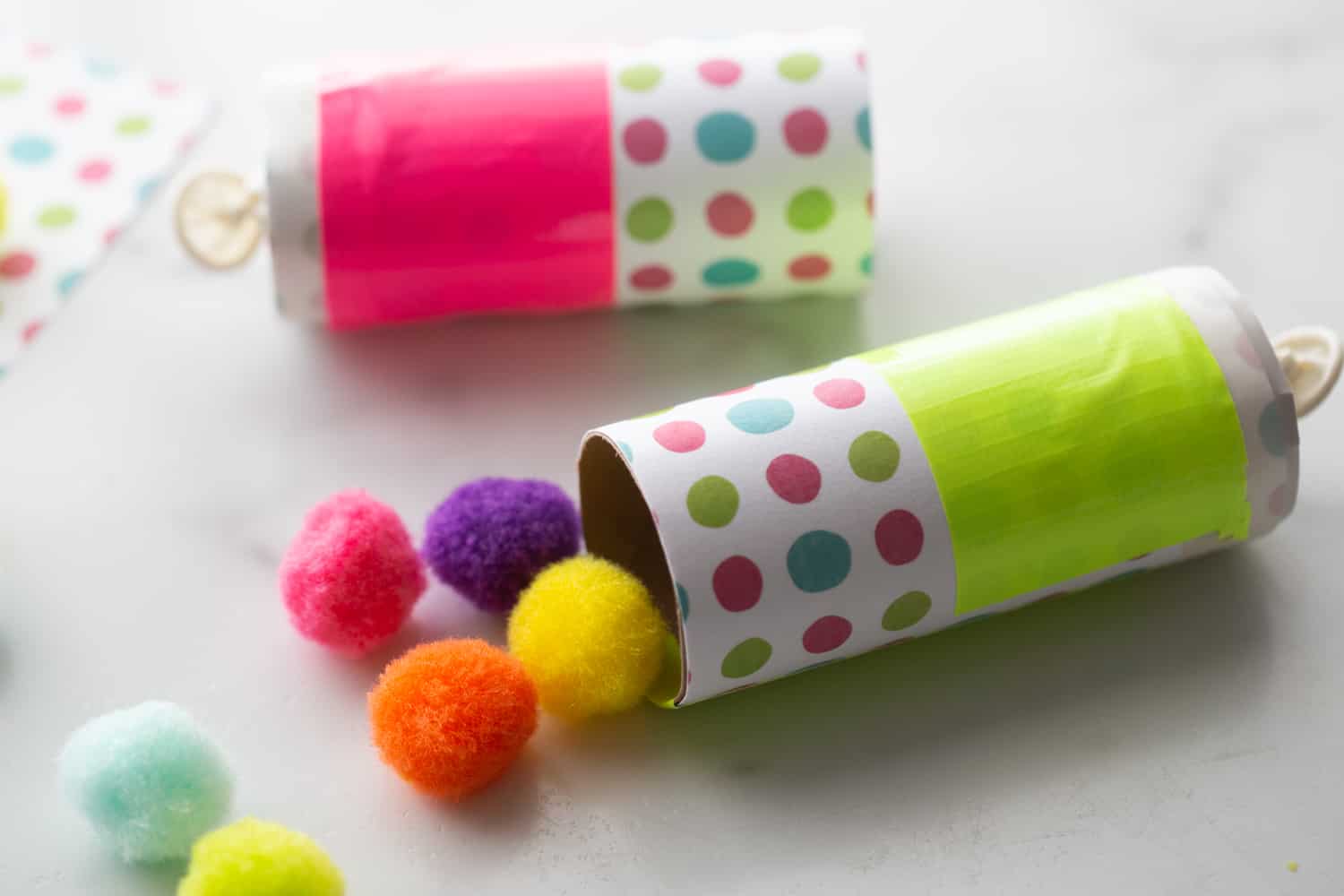 Pom Pom Shooter Craft For Easy Indoor Fun!