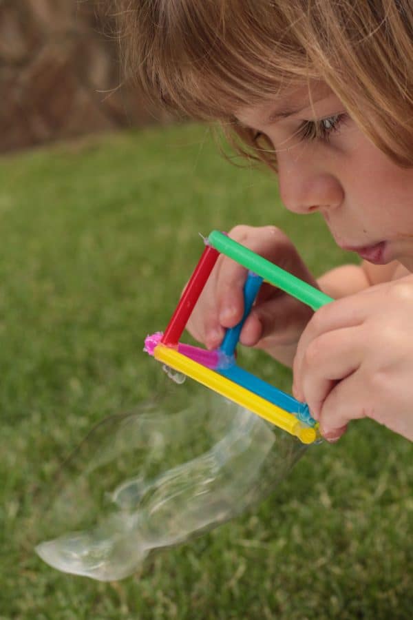Bouncing Bubbles Science Experiments | Little Bins for Little Hands