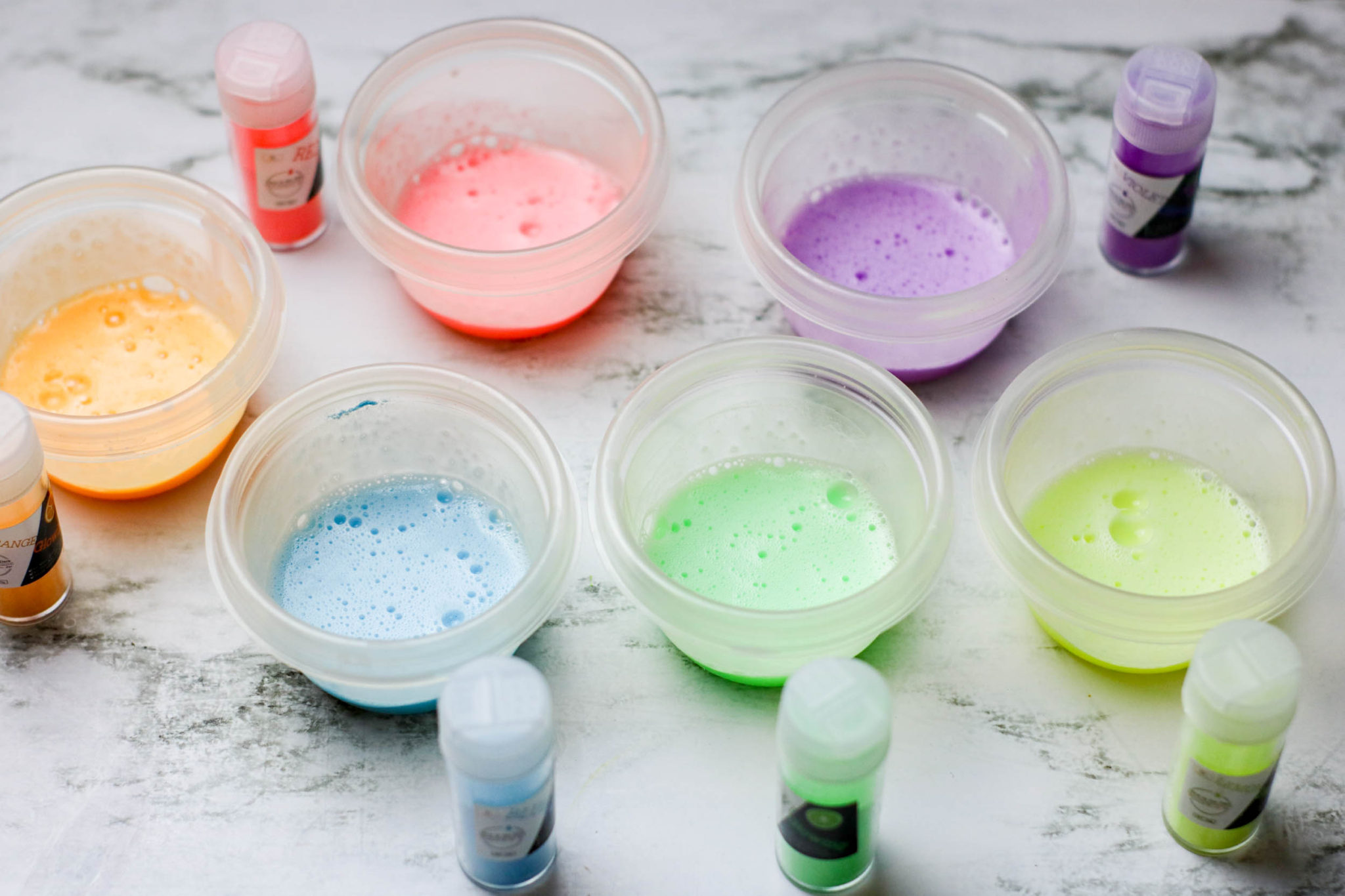 DIY Glow In the Dark Bath Paint! - Little Bins for Little Hands