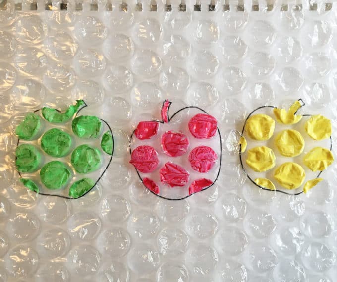 Apple Bubble Wrap Art For Fall - Little Bins for Little Hands