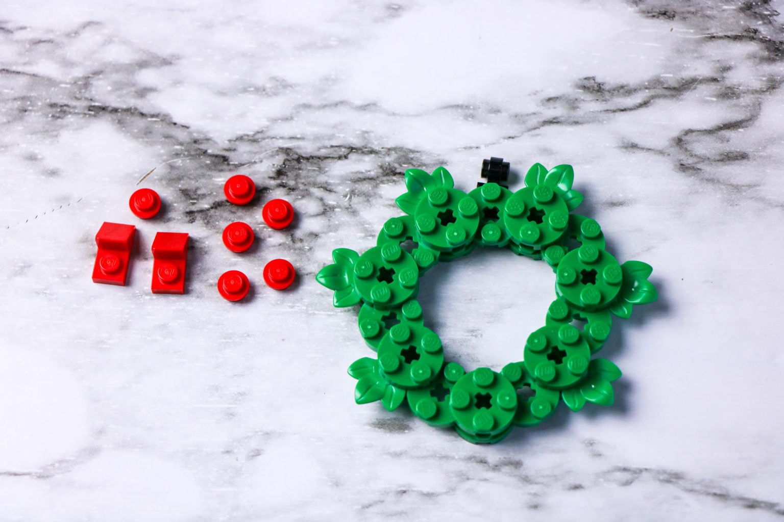 LEGO Christmas Wreath Ornament - Little Bins for Little Hands