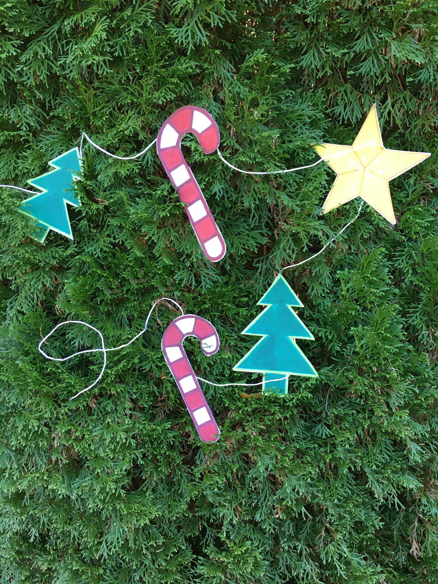 Printable Christmas Garland - Little Bins for Little Hands